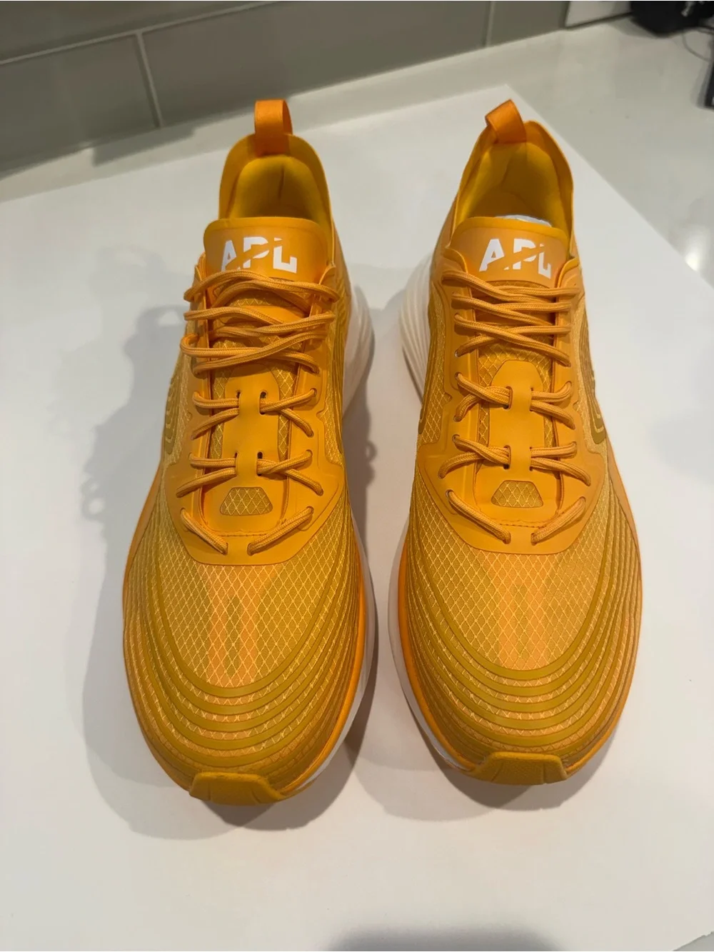 NEW APL Mens Athletic Streamline Orange Mango White Training/Running Sneakers